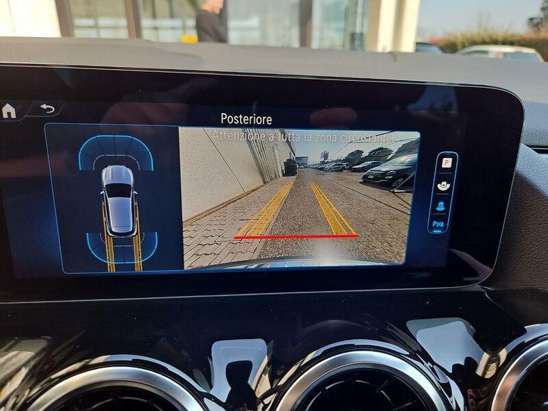 Mercedes-Benz GLA GLA 180 d Progressive Advanced