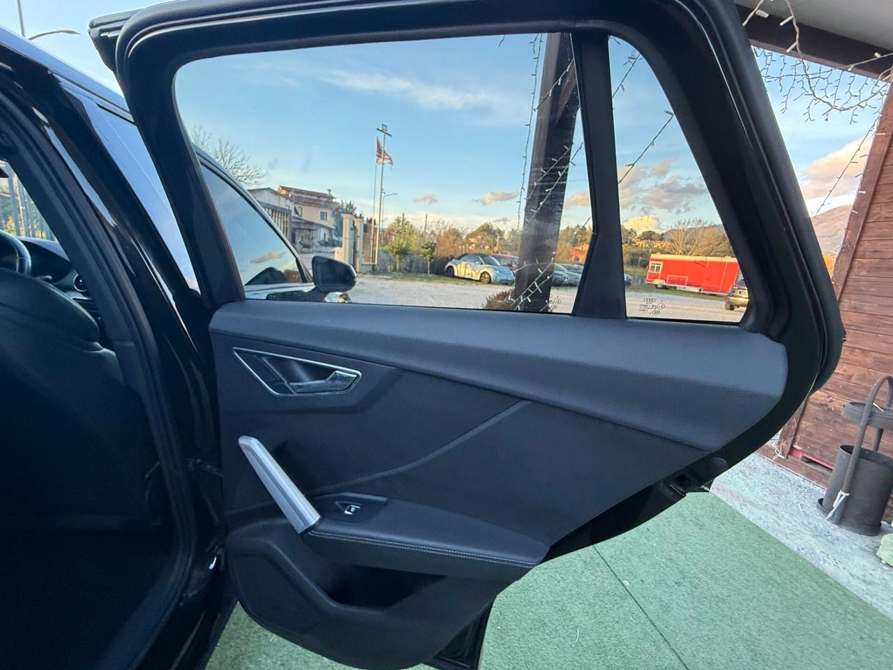 Audi Q2 30 TDI S tronic line Edition