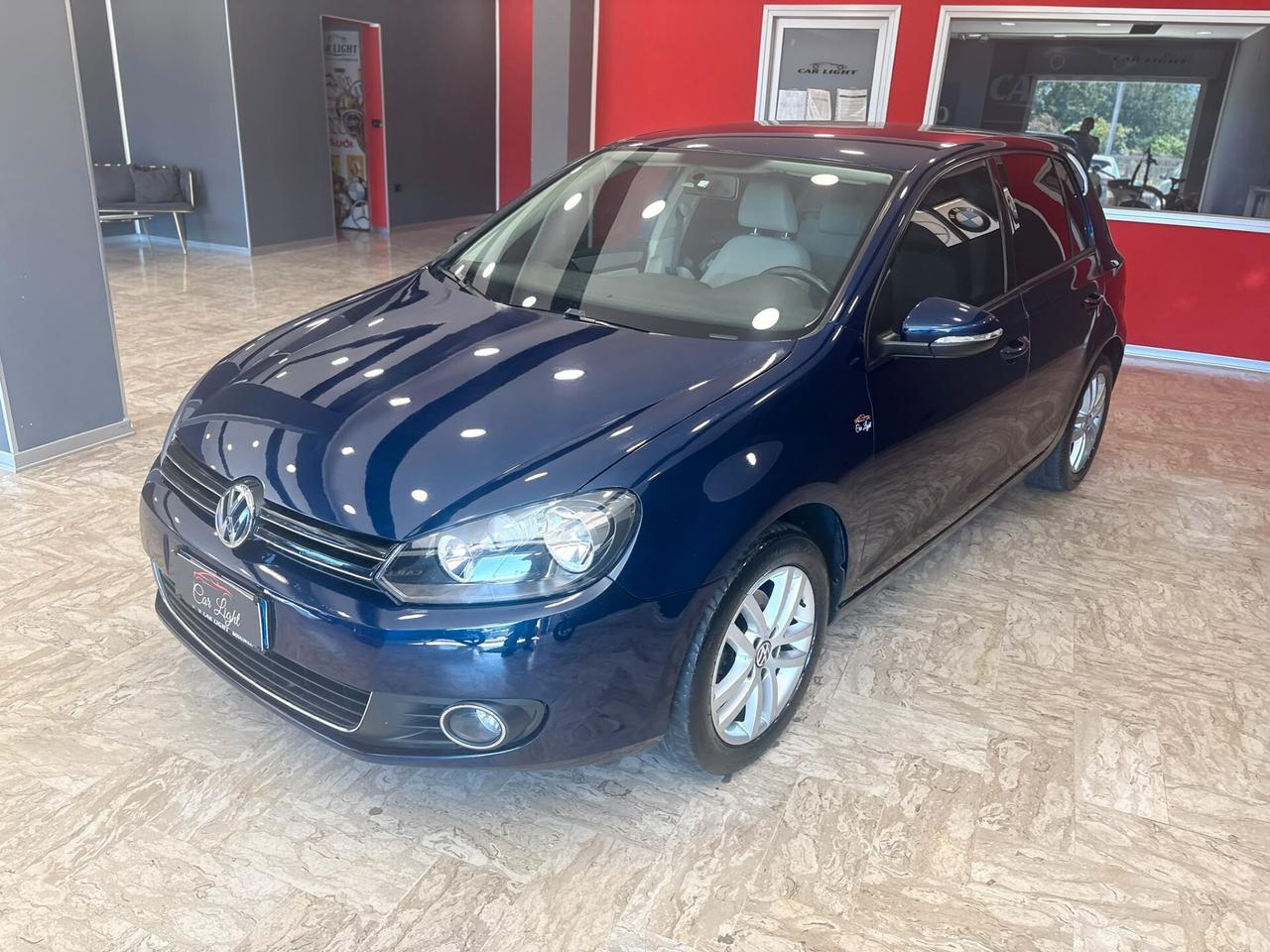 Volkswagen Golf 1.6 TDI DPF DSG 5p. Highline