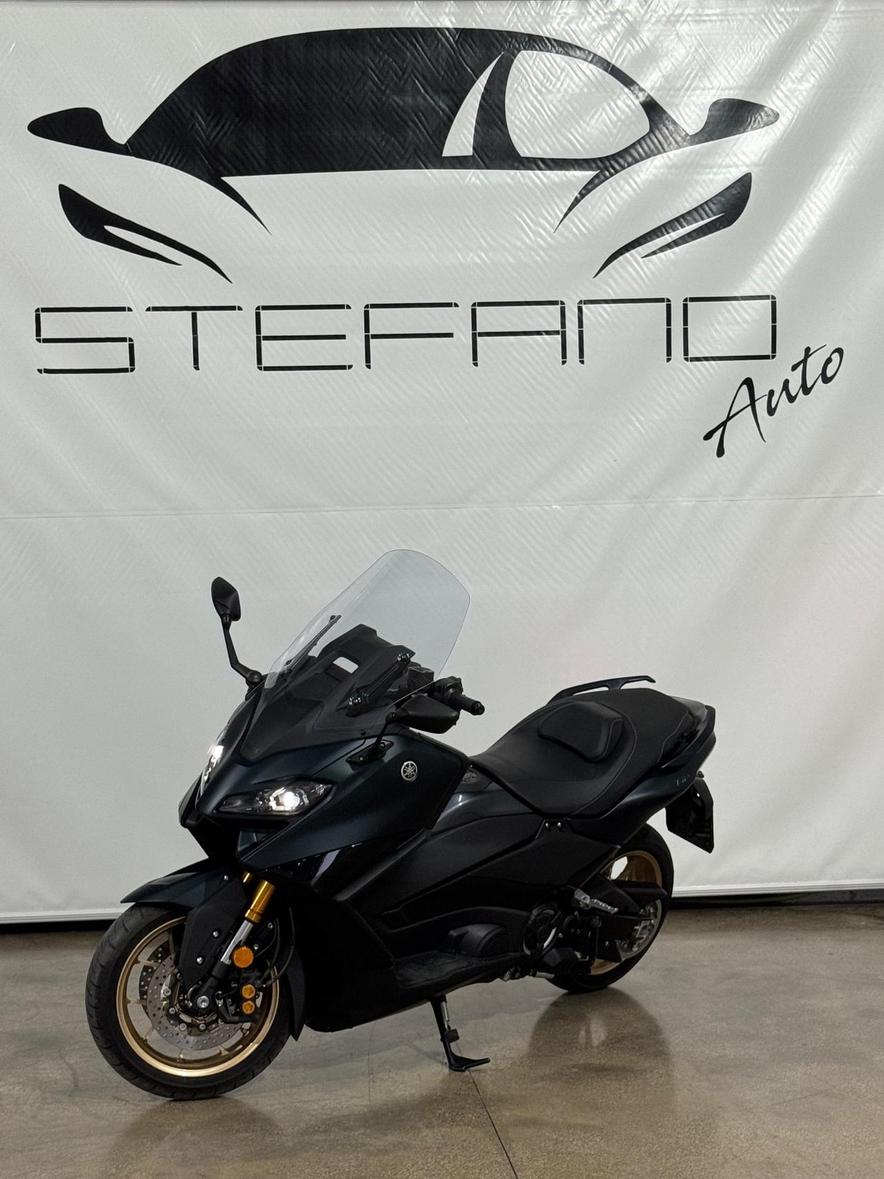 Yamaha TMAX 560 tech max