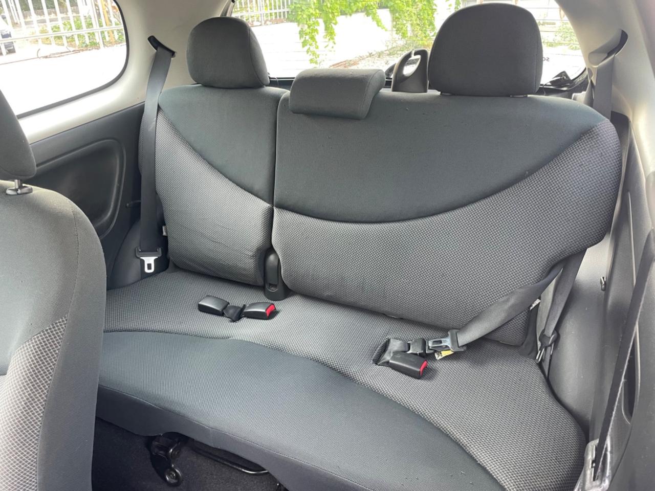 Toyota Yaris 1.0i 16V cat 3 porte Sol Perfetta !