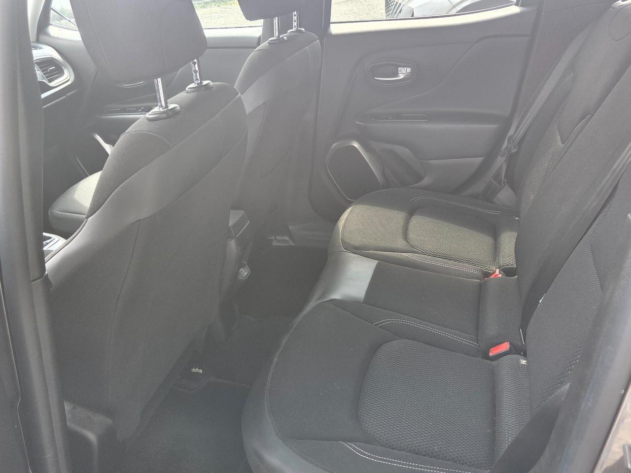 Jeep Renegade 120 Cv Limited Nessun obbligo finanziario !