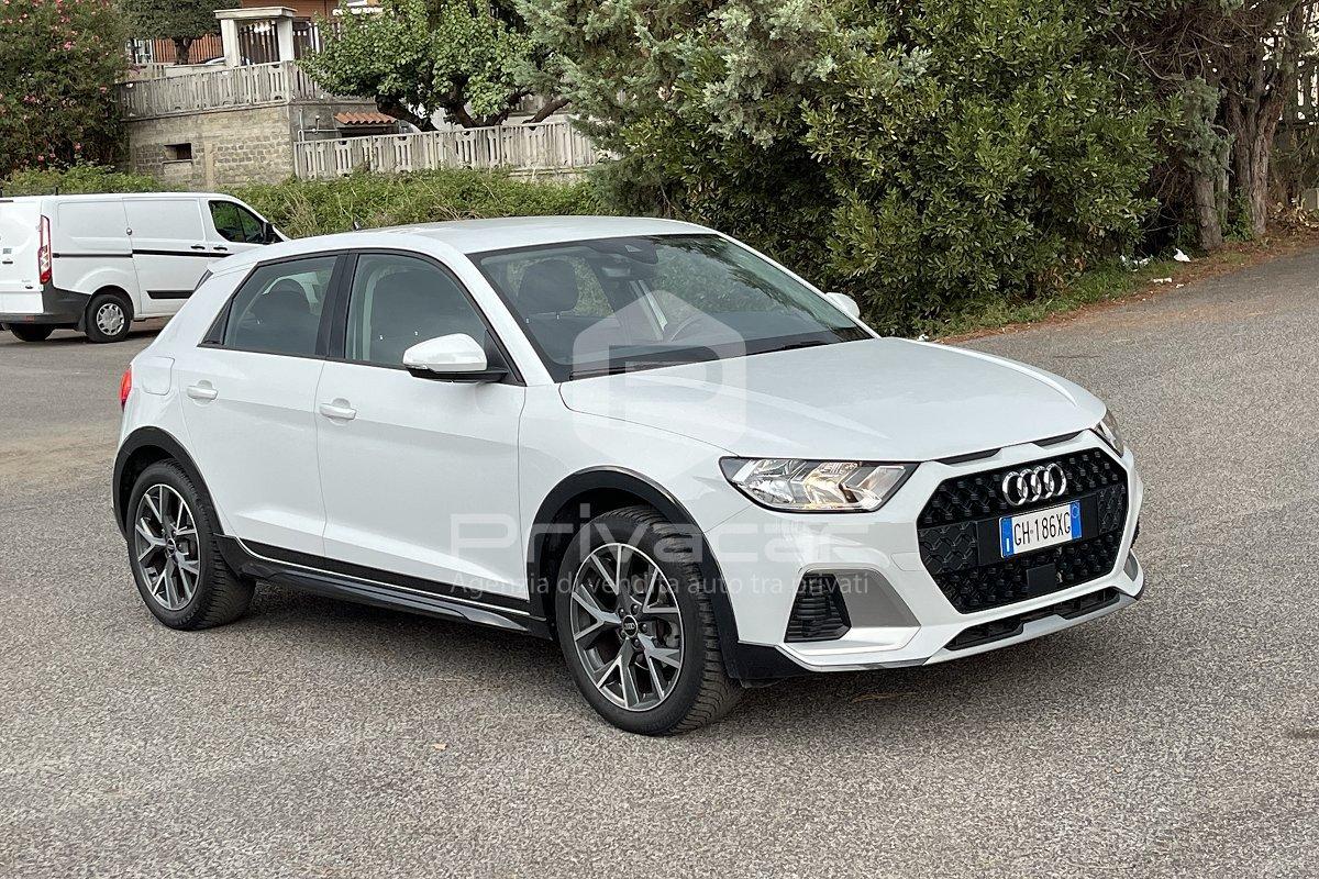 AUDI A1 citycarver 30 TFSI Admired