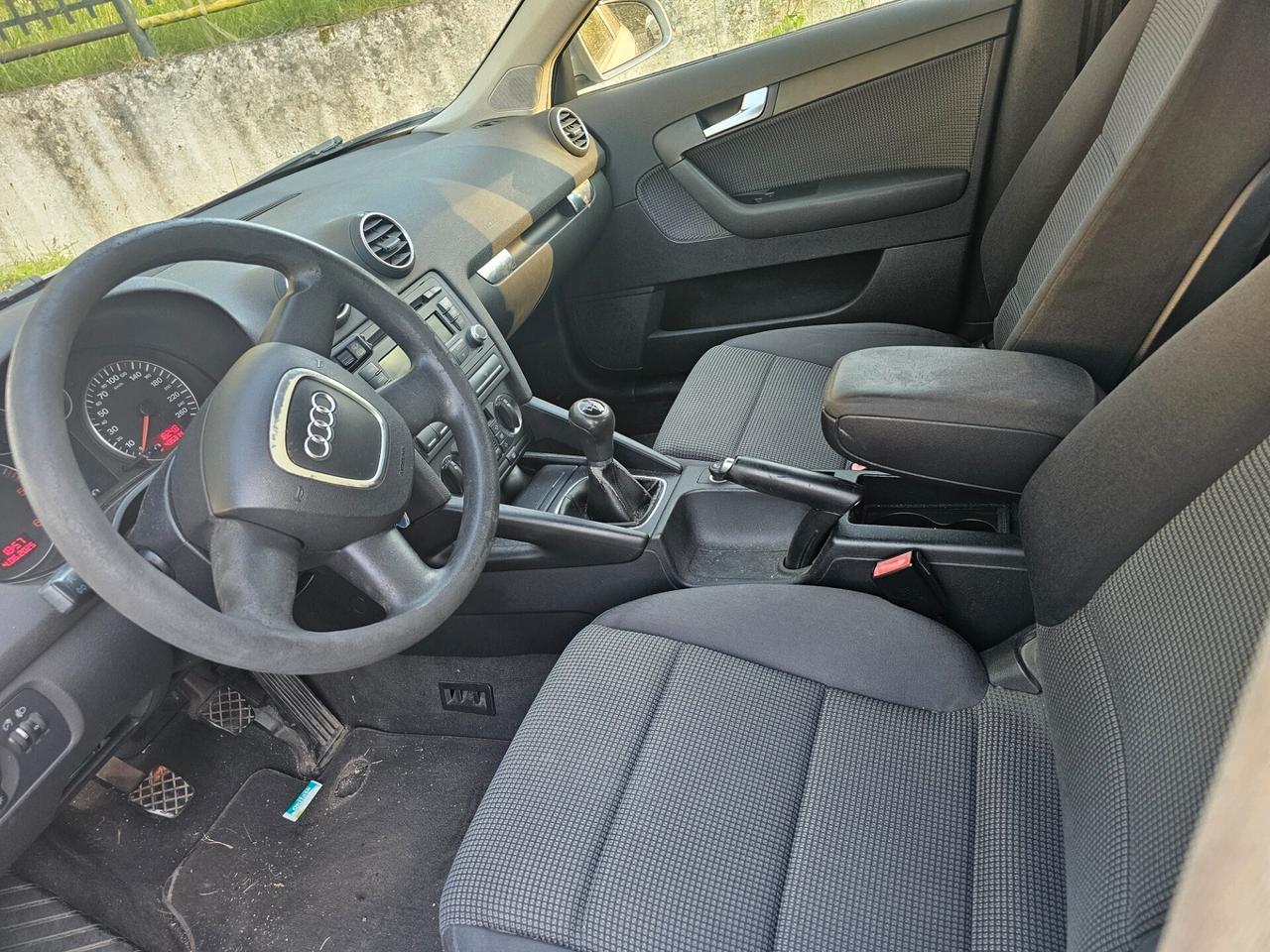 Audi A3 1.9 TDI F.AP. Ambition INFO 3792464507 CON €3500 VI METTO MOTORE REVISIONATO