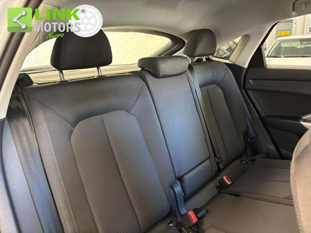 AUDI Q3 35 SPB TDI Business S-TRONIC