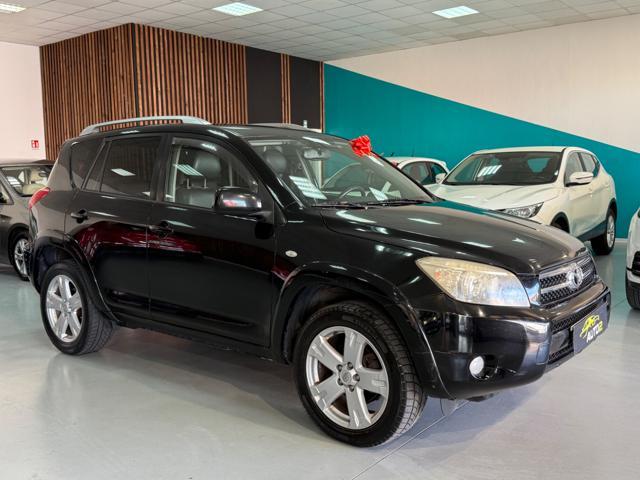 TOYOTA RAV 4 MY23 RAV4 2.2 D-4D 177 CV Luxury*4X4*