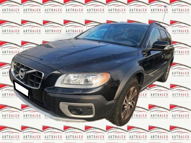 VOLVO - XC70 2.4 d4 ved (d3) Summum awd geartronic