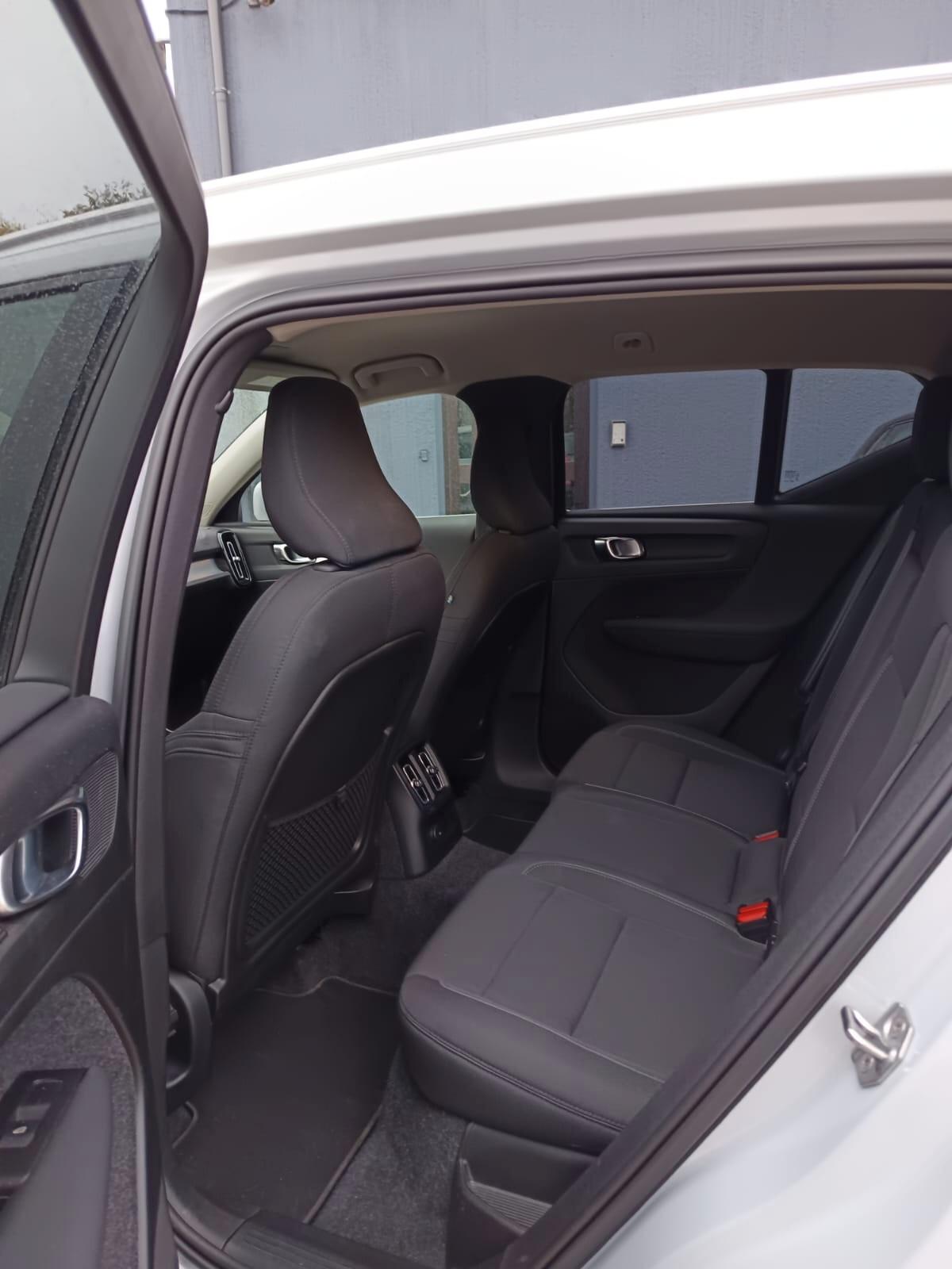 Volvo XC40 T5 Recharge Plug-in Hybrid Inscription Expression