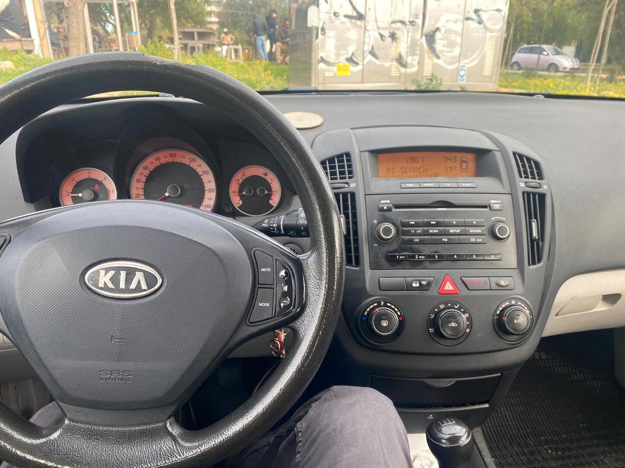 Kia Ceed 1.6 CRDi 90CV