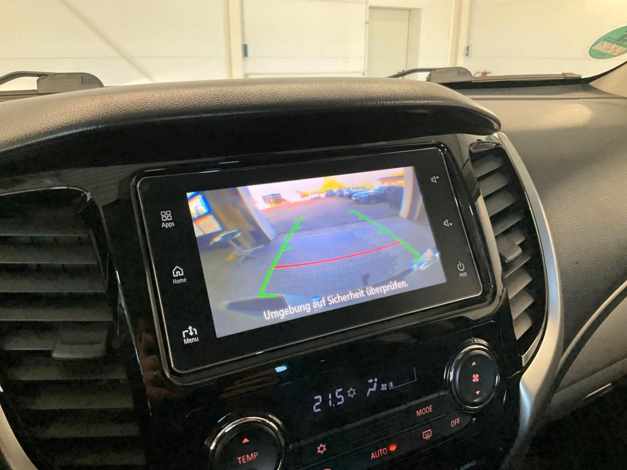 Mitsubishi L200 2.4 DI-D/181CV Club Cab Intense Hp Mivec SDA