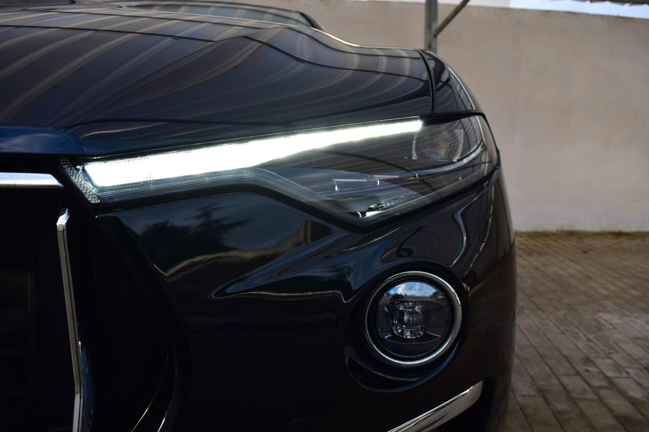 Maserati Levante 3.0 V6 Automatica 275 cv Granlusso