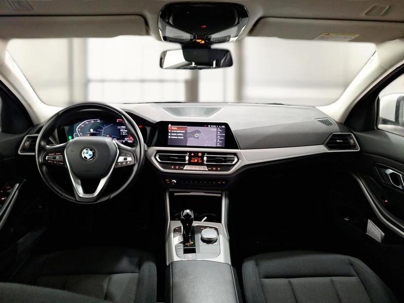 BMW 318 48V BUSINESS ADVANTAGE TOURING AUTO STATION WAGON