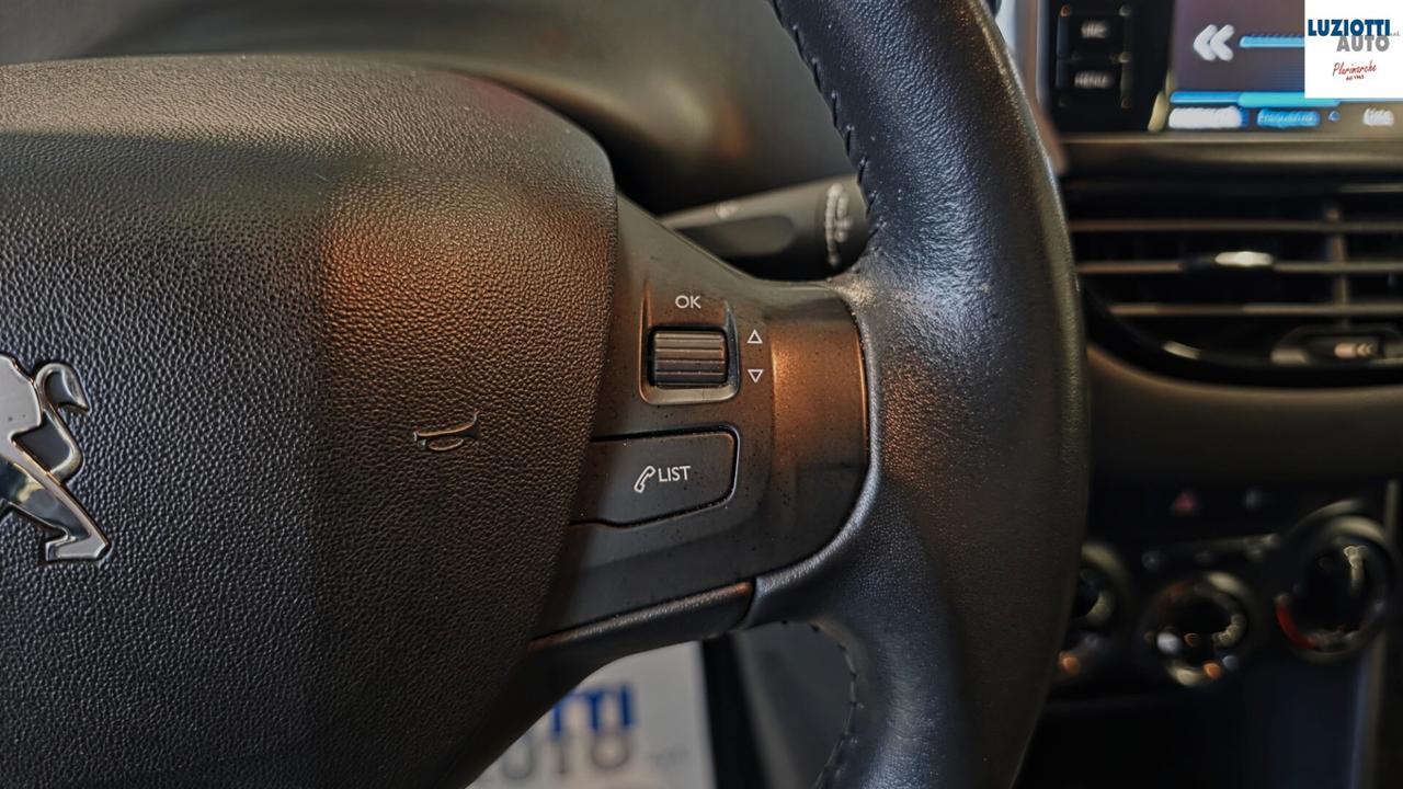 Peugeot 208 1.2 ACTIVE 5P. - MOTORE NUOVO!!!