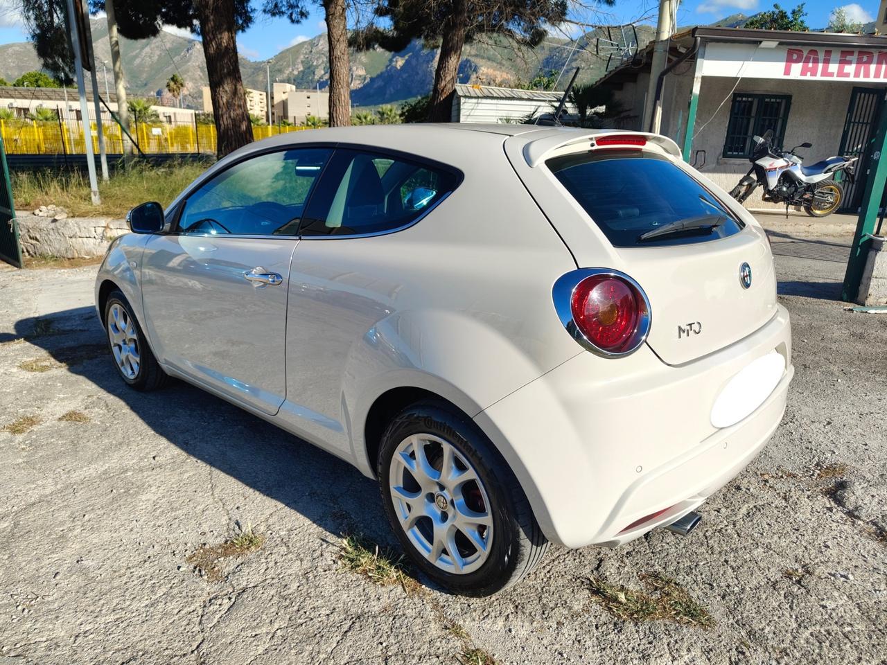 Alfa Romeo MiTo 1.3 JTDm 85CV OK NEOPATENTATI