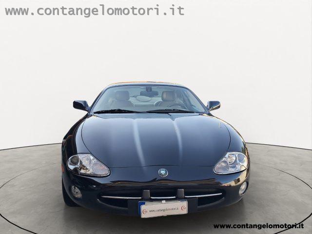 JAGUAR XK8 4.2 Coupé