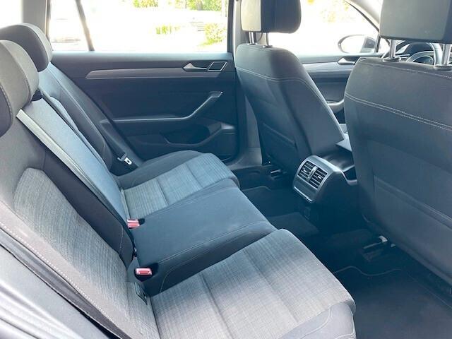 Volkswagen Passat Variant 2.0 TDI SCR EVO DSG Business