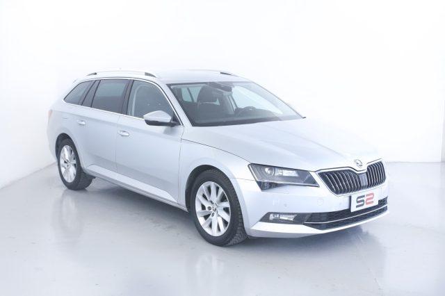 SKODA Superb 2.0 TDI 190 CV SCR DSG 4x4 Wagon Executive