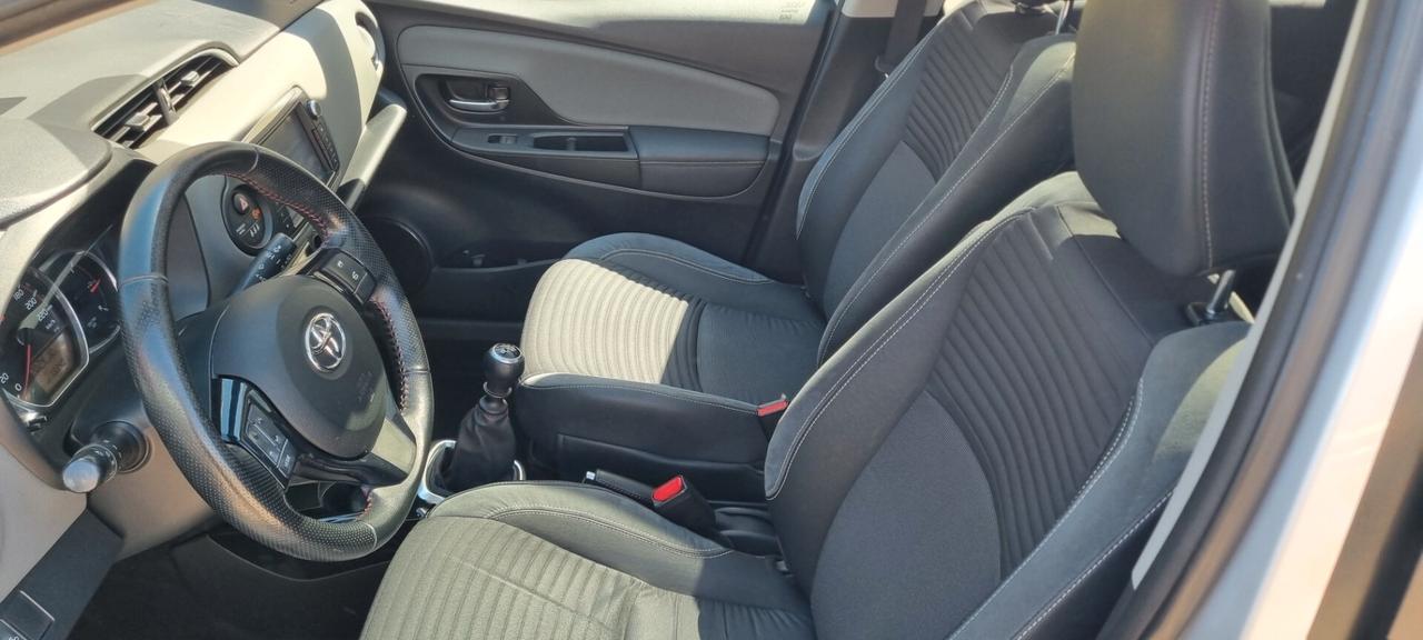 Toyota Yaris 1.4 D-4D 5 porte Lounge