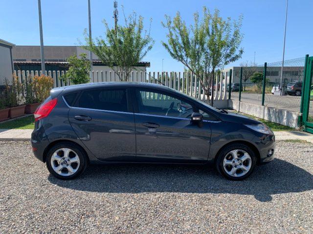 FORD Fiesta 1.4 5 porte Bz.- GPL Titanium