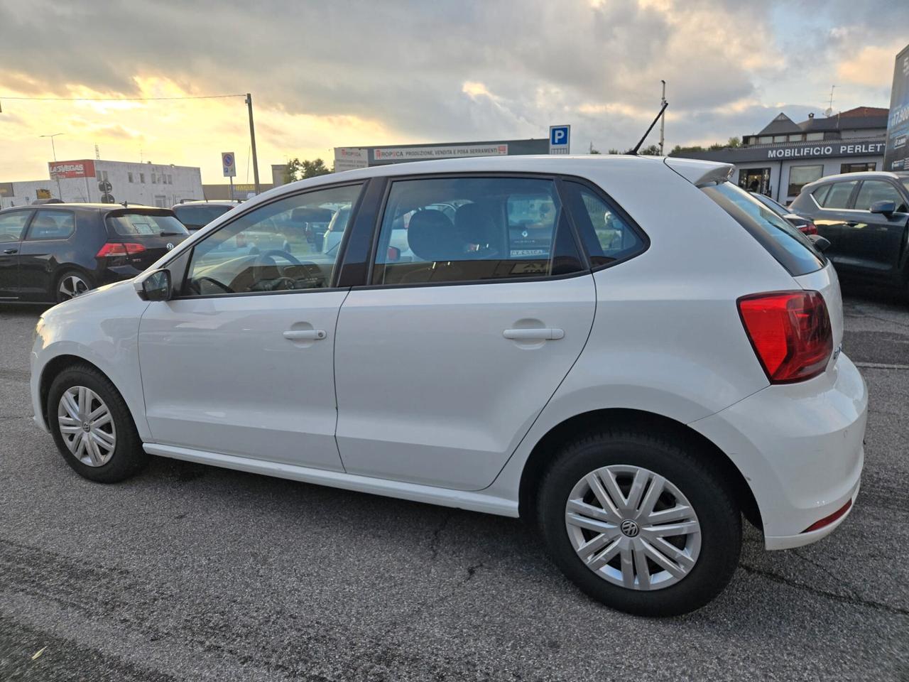 Volkswagen Polo 1.0 MPI 5p. Trendline