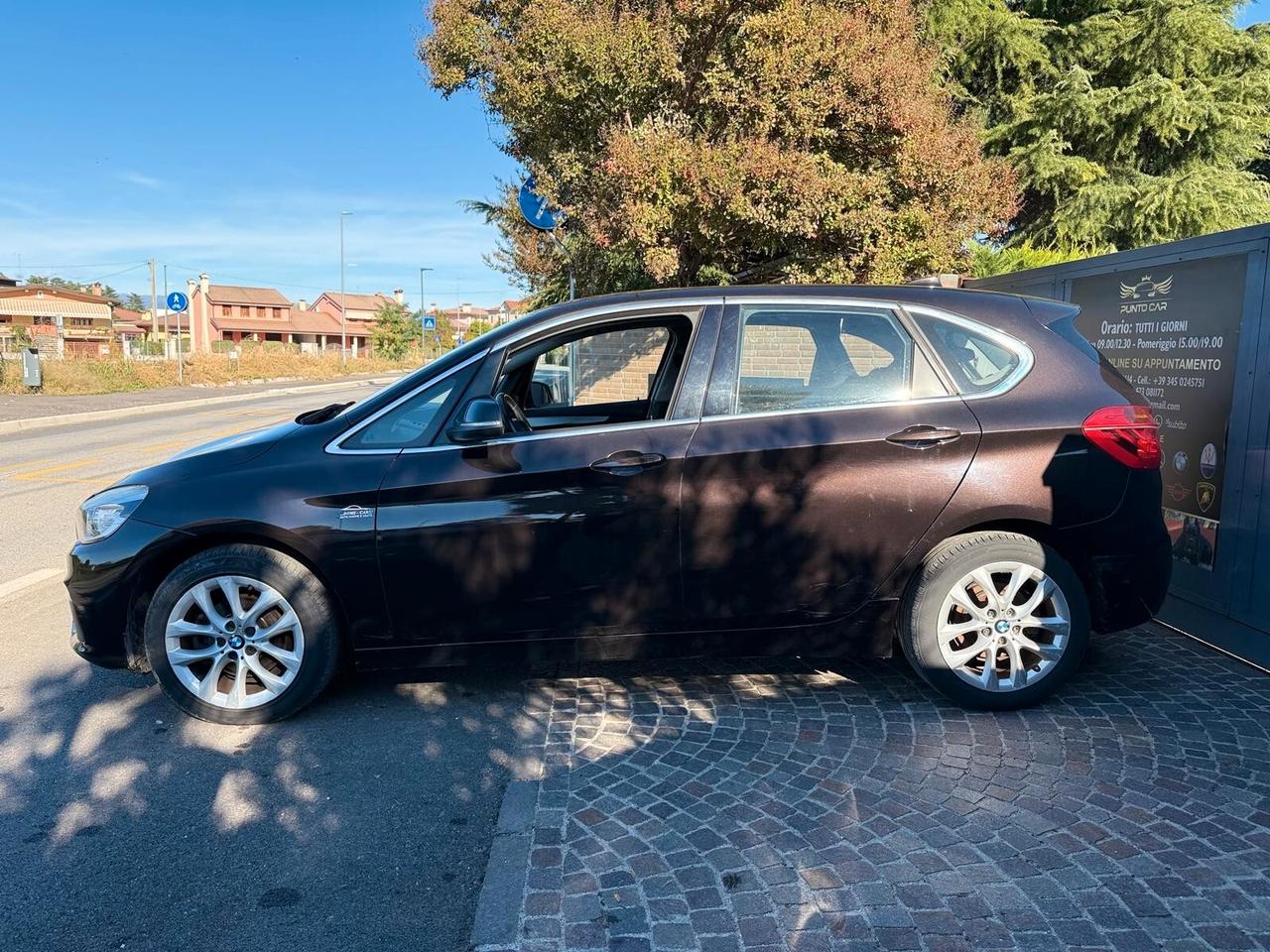 Bmw 218 Active Tourer Luxury auto
