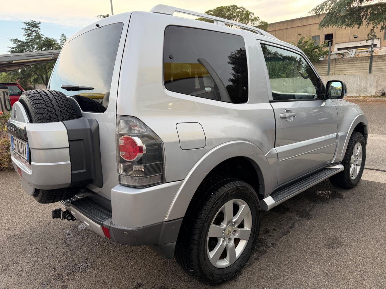 Mitsubishi Pajero 3.2 DI-D 160Cv Manuale
