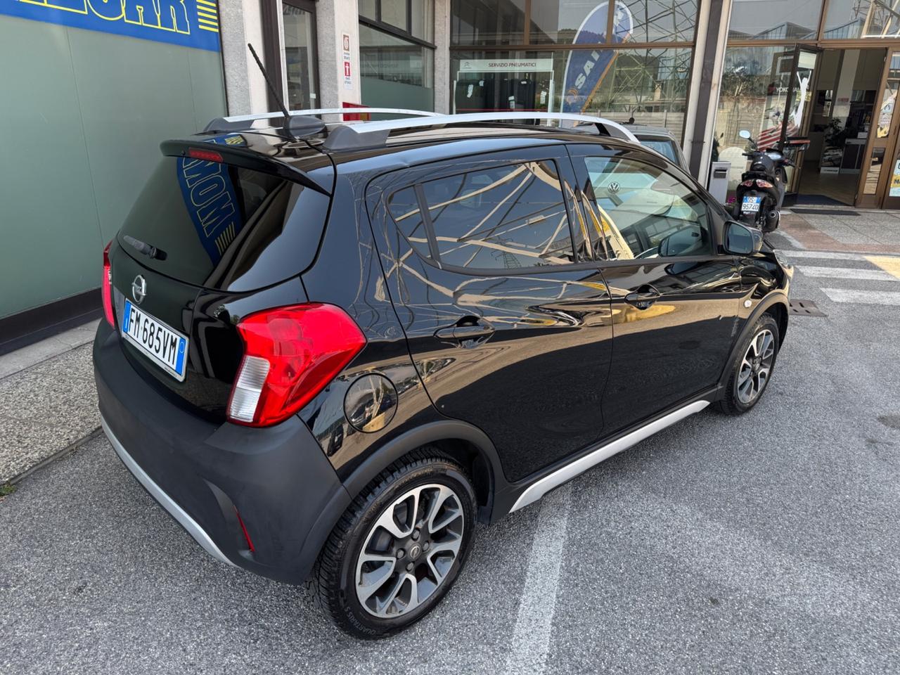 Opel Karl Rocks 1.0 75 CV 2018