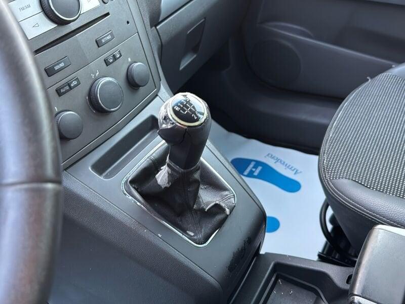 Opel Zafira Zafira 1.6 Club ecoM 94cv