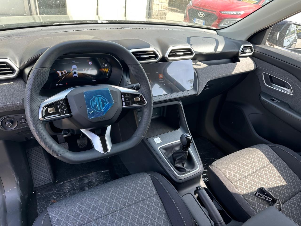 MG ZS 1.5 benzina Standard 113cv - Nuova!