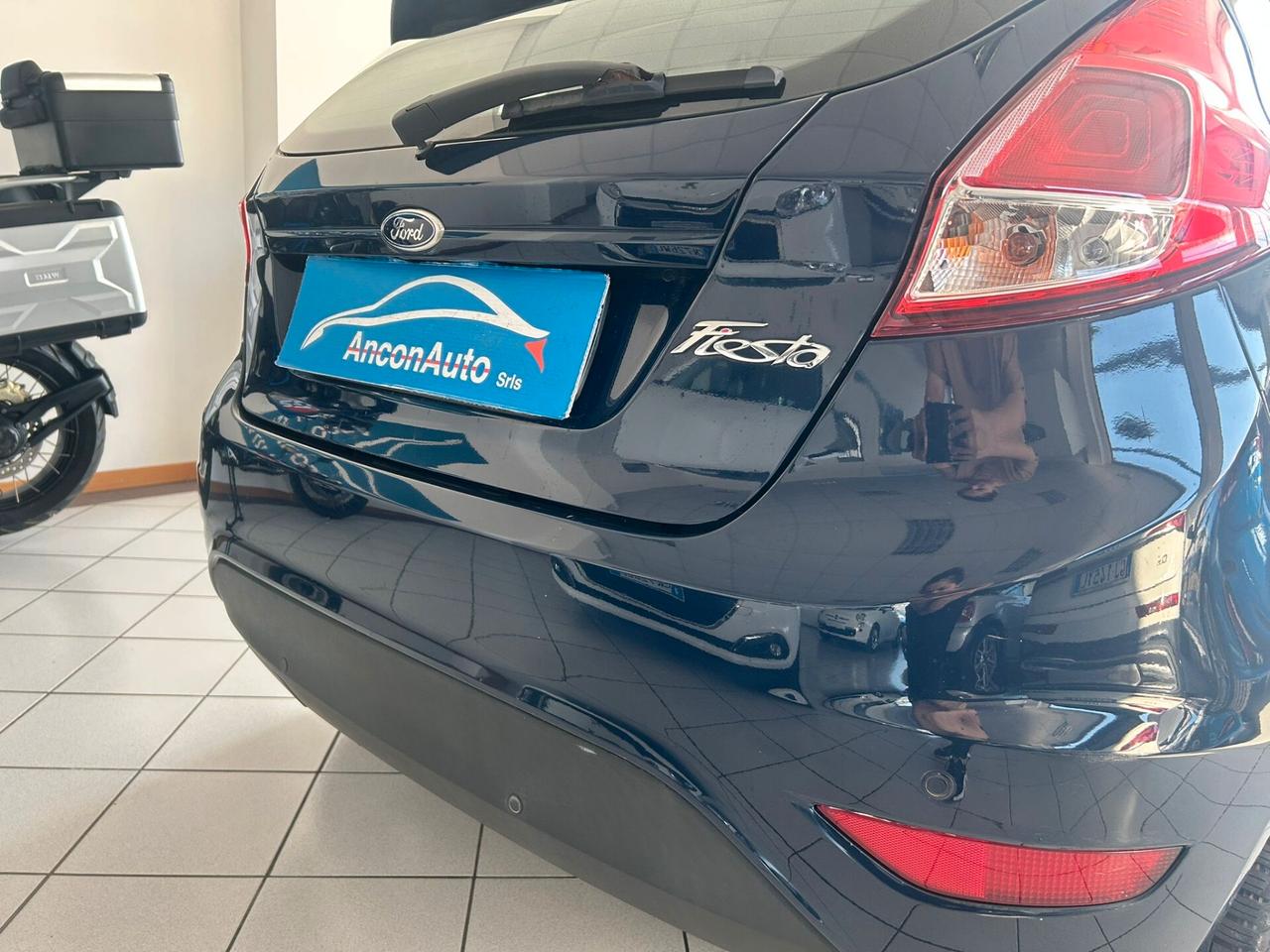 Ford Fiesta 1.4 GPL x neopatentati 2014