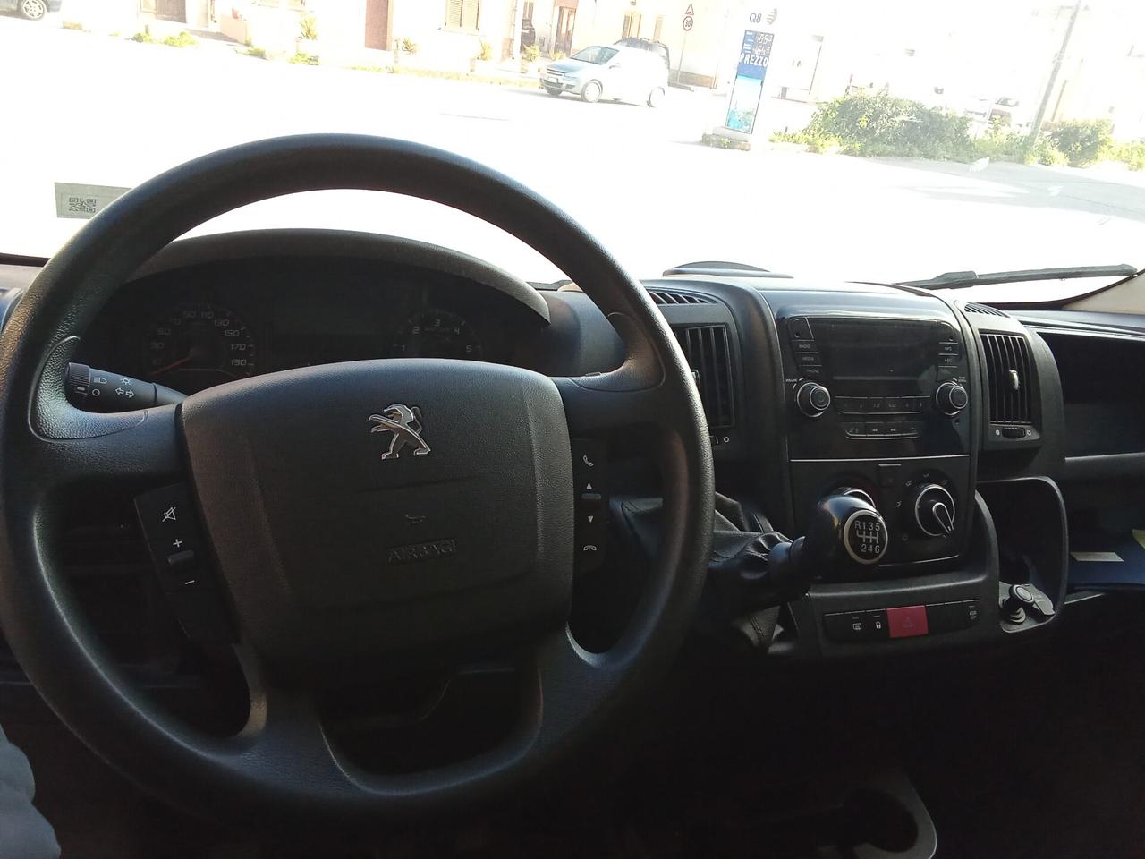 Peugeot Boxer 140cv Euro6