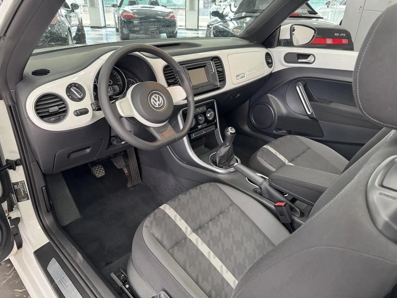 Volkswagen Maggiolino Cabrio 1.2 TSI Design BlueMotion Technology