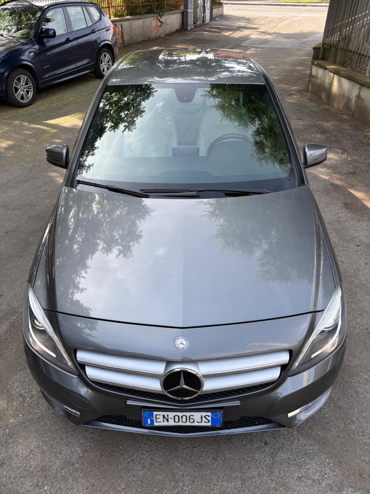 Mercedes-benz B 200 BlueEFFICIENCY Premium
