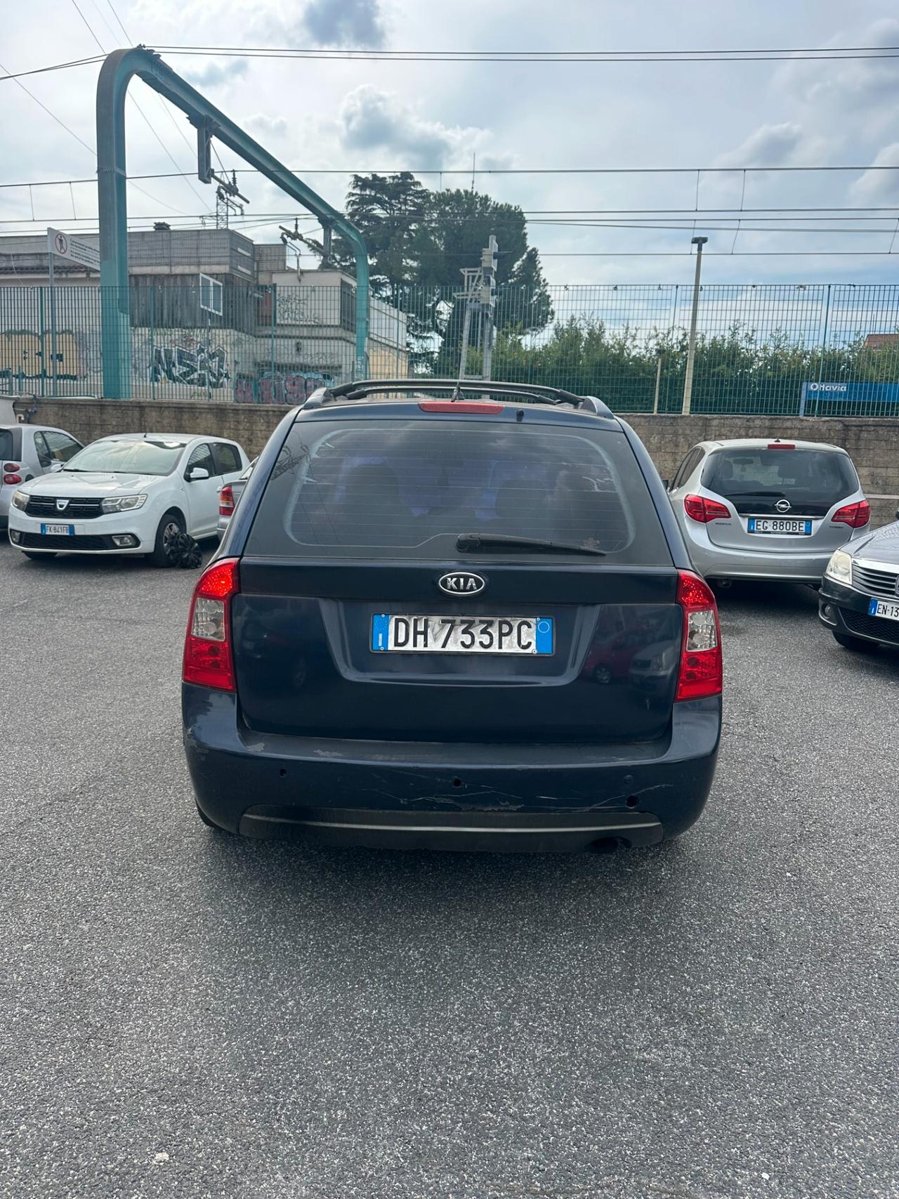 Kia Carens 2.0 16V CRDi VGT EX Class