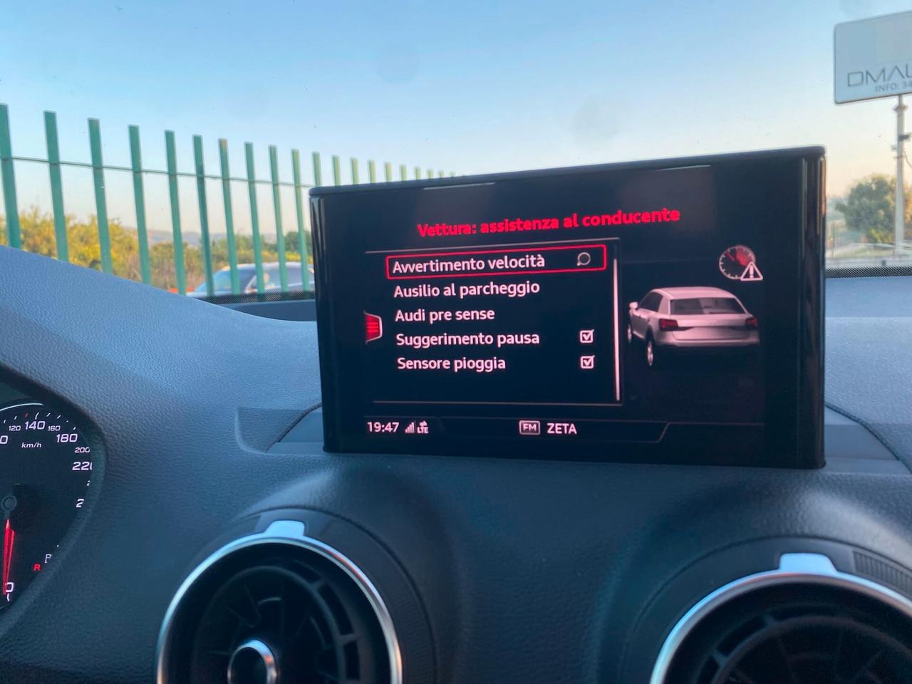 Audi Q2 30 TDI S tronic Business Design
