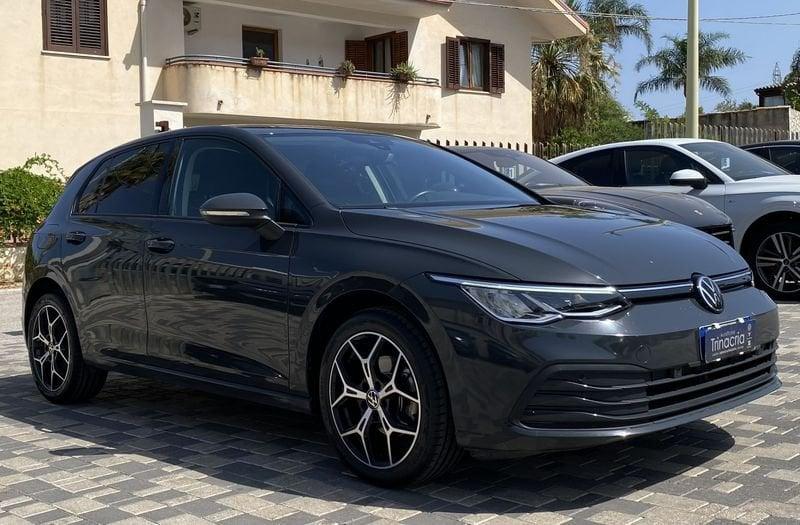 Volkswagen Golf 8 Life 2.0 TDI 116 CV