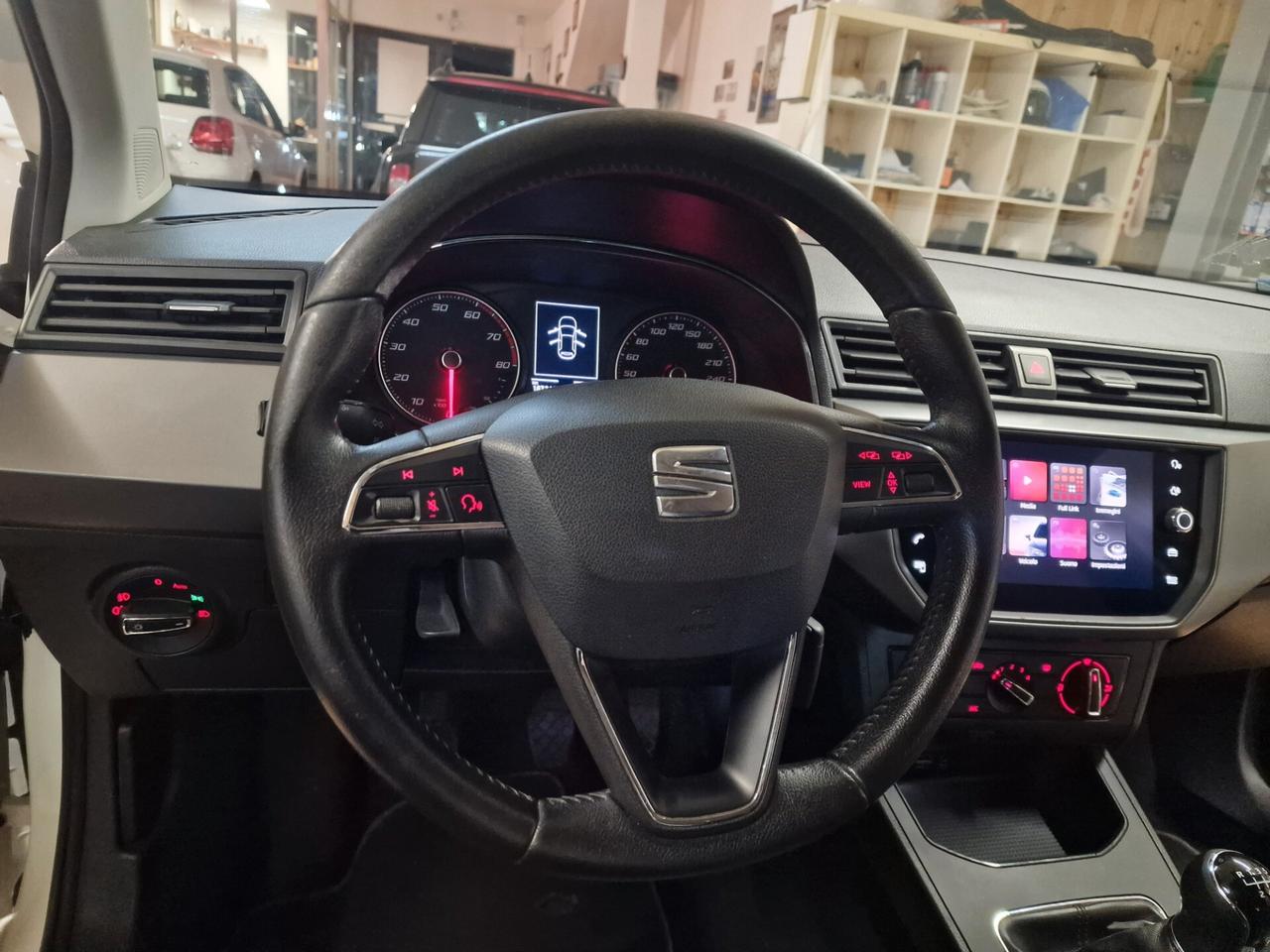 Seat Ibiza 1.0 TGI 5 porte FR, ok neopatentati