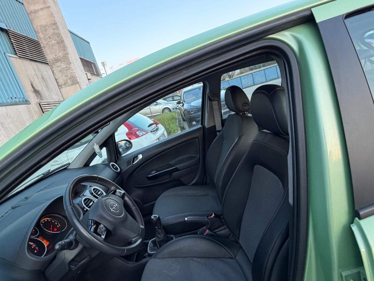 Opel Corsa 1.2 5 porte Easytronic Enjoy