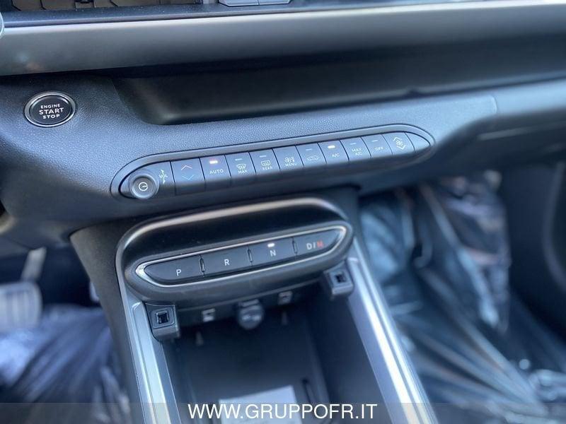 Jeep Avenger 1.2 Turbo 110 CV MHEV Summit