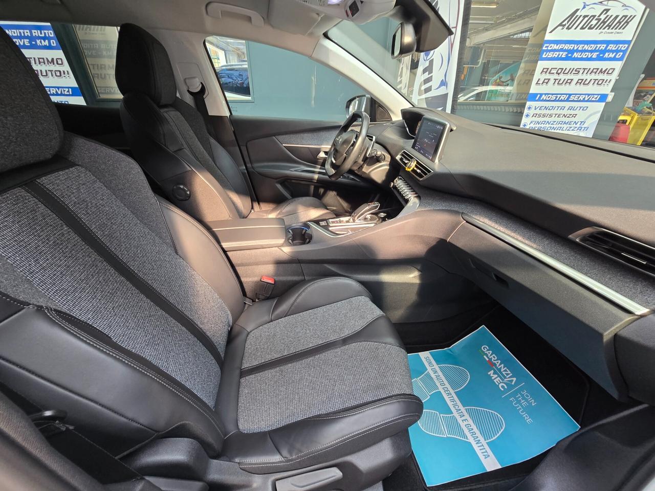 PEUGEOT 3008 ALLURE 130CV EAT8 TURBO BENZINA