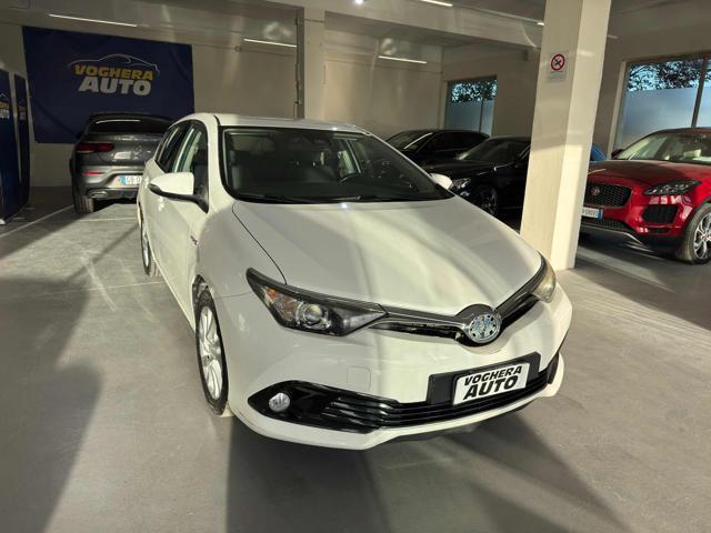 TOYOTA Auris 1.8 Hybrid Lounge