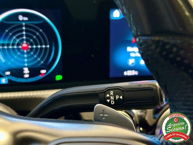 MERCEDES-BENZ CLA 200 d Automatic 4Matic Premium *TETTO*LUCI AMBIENTE*