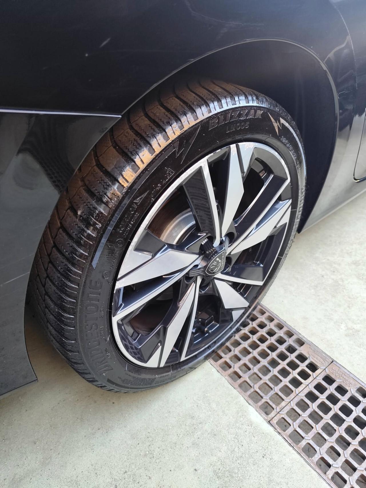 Peugeot 308 EAT8 SW Allure 130cv- 2022