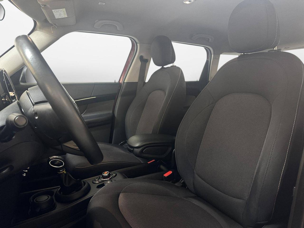 MINI Countryman Cooper SE ALL4 Essential