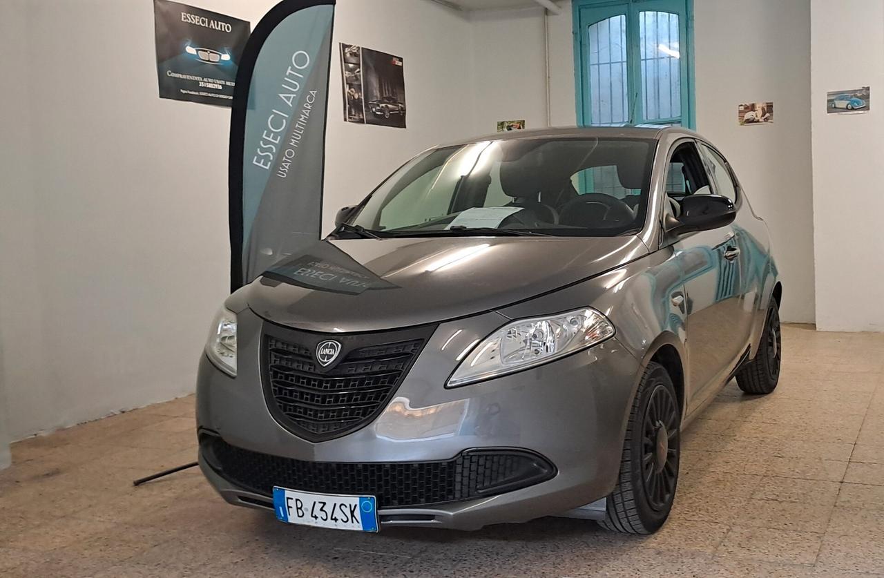 Lancia Ypsilon 1.2 69 CV 5p
