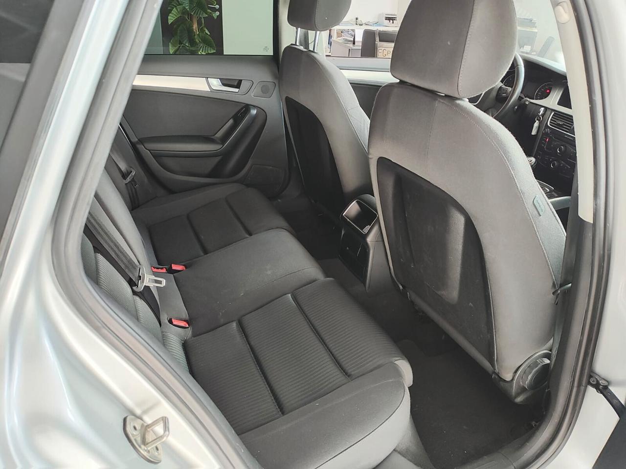 Audi A4 Avant 2.0 TDI 143CV tagliandata
