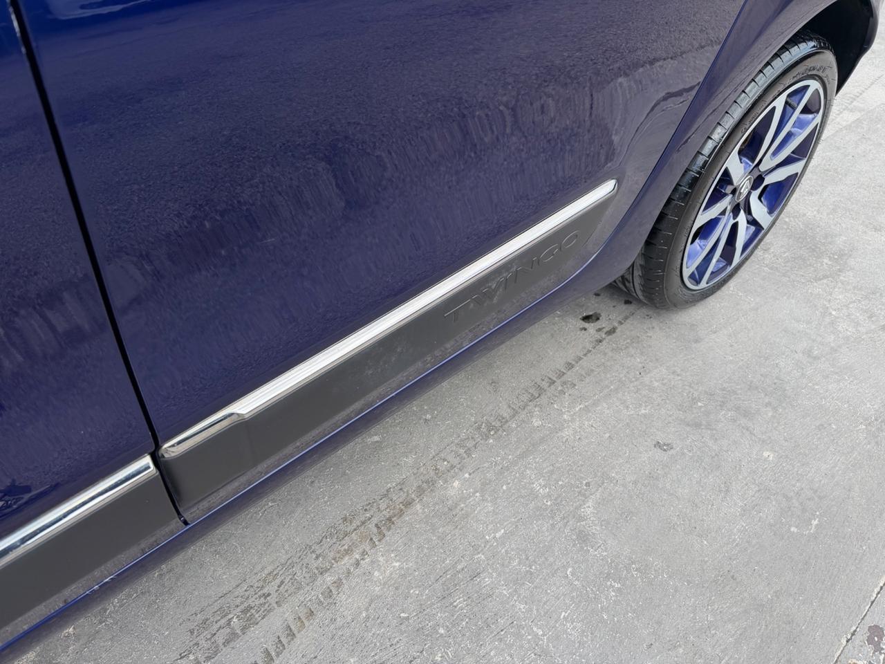 Renault Twingo 1.0 Benzina 71Cv COSMIC