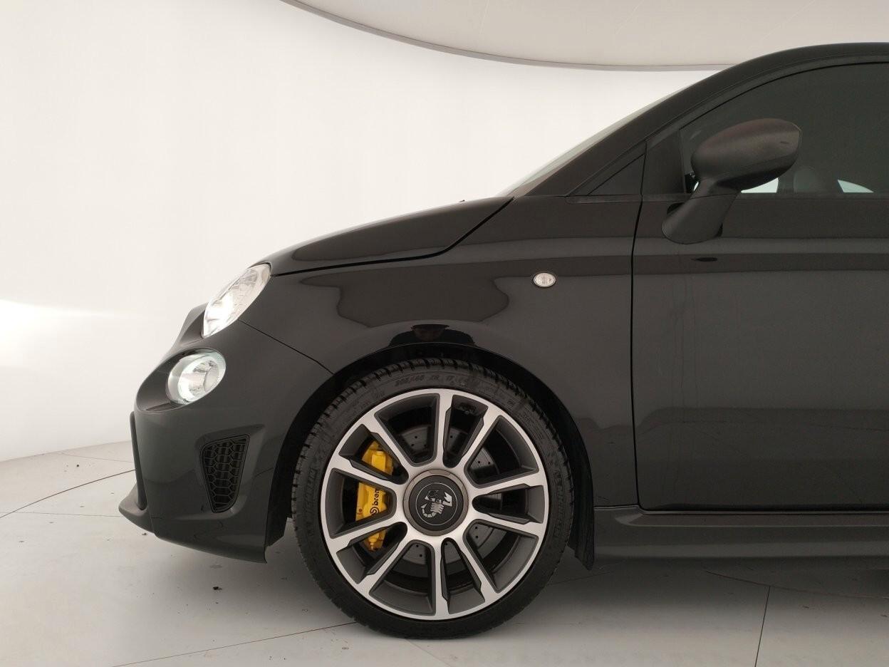 ABARTH 695 1.4 t-jet 180cv auto - IVA ESPOSTA