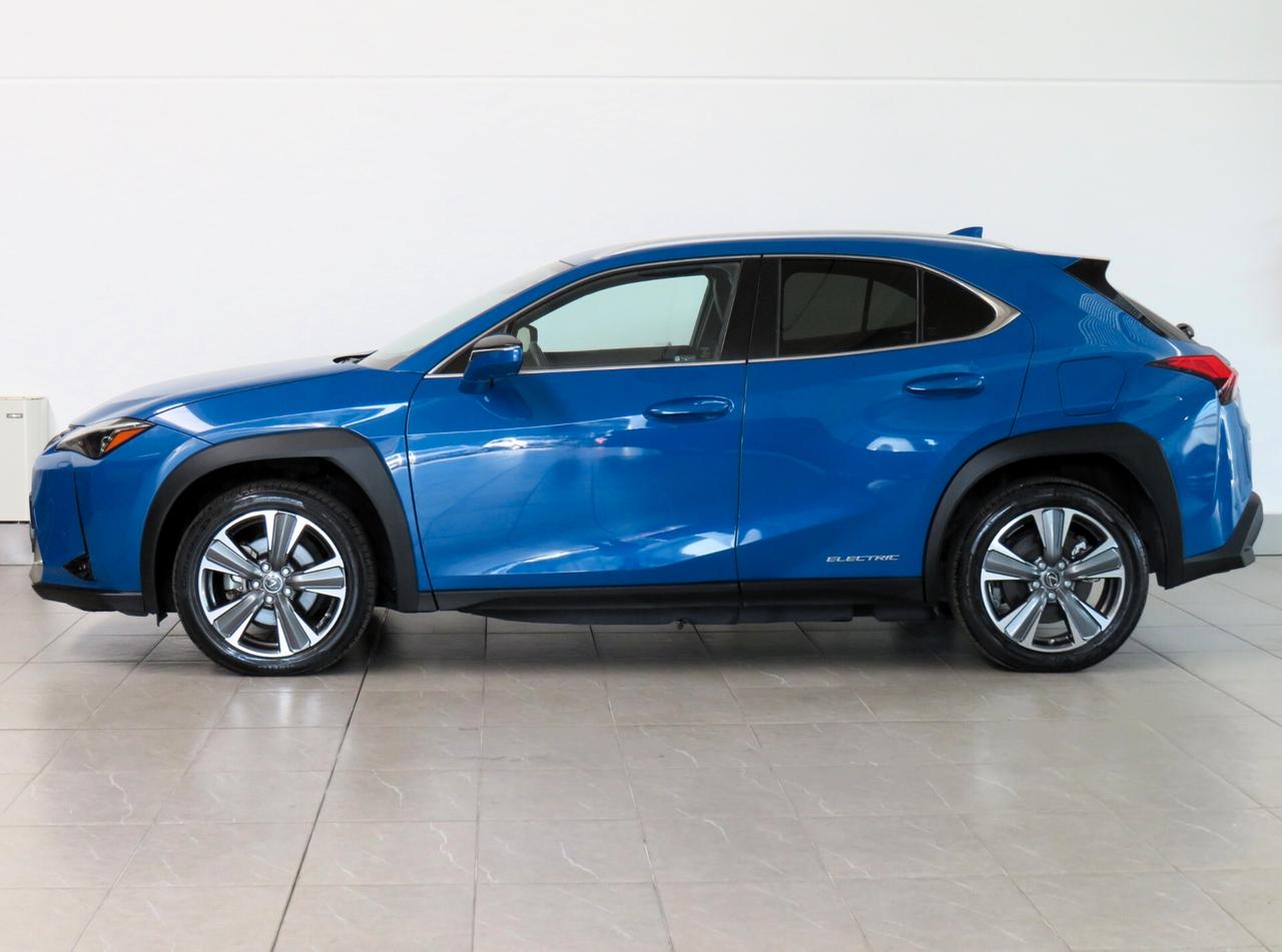 Lexus UX Full Electric Premium Fleet | iva 22% inclusa