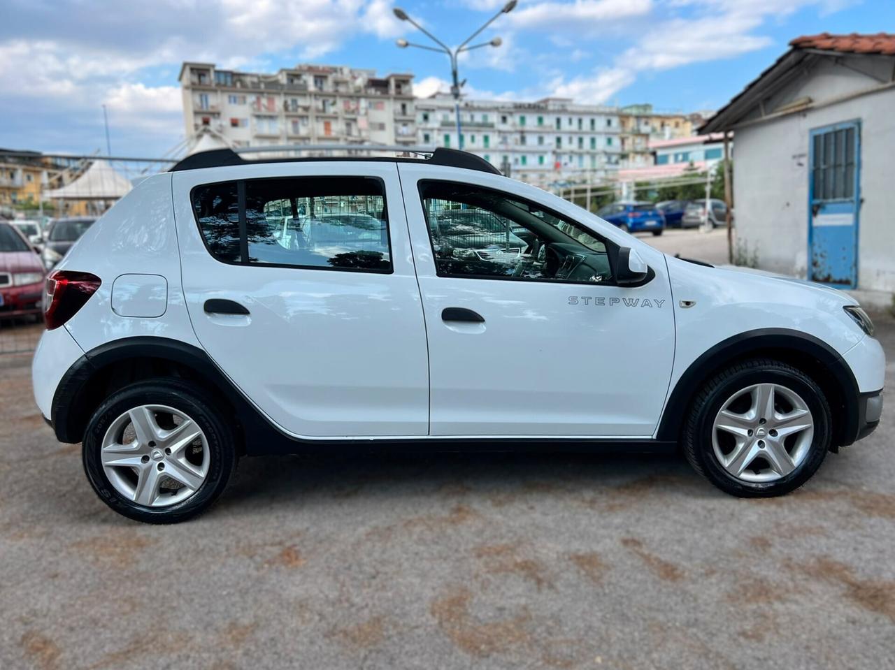 DACIA SANDERO STEPWAY 0.9 TCe TurboGPL 90CV - 2016